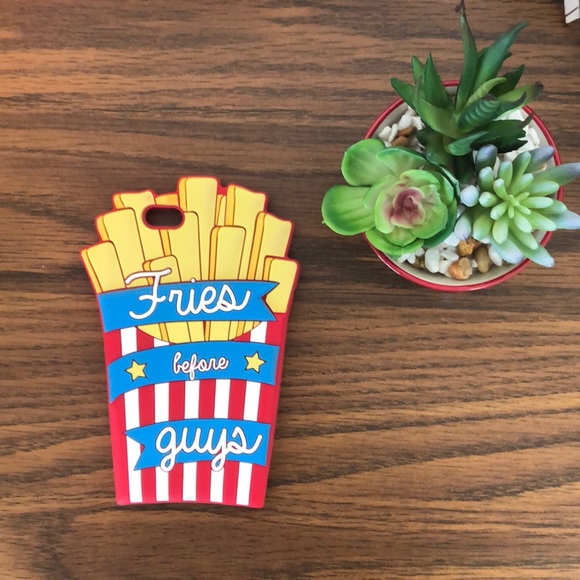 Accessories - ❤️Super fun iphone 6s/7/8 case❤️